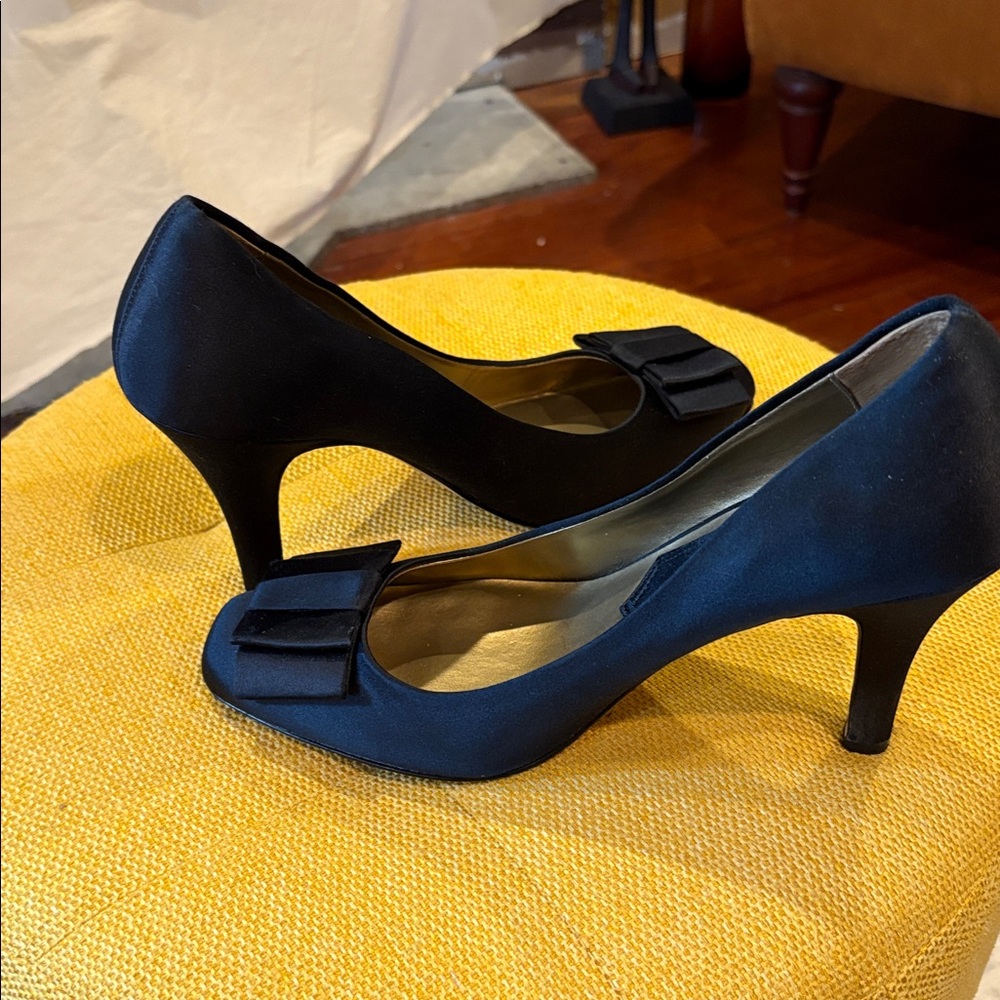 Anne Klein Black Satin Heels with Bow Accent